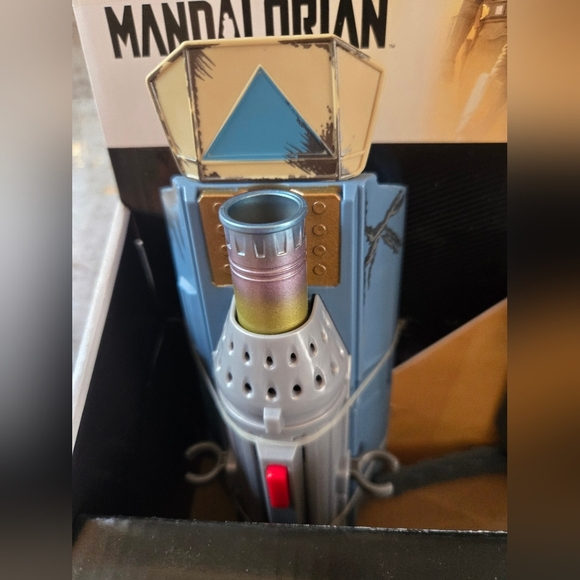 New Star Wars Madalorian Mask And Gauntlet Set Hasbro Disney Nerf - Picture 5 of 10